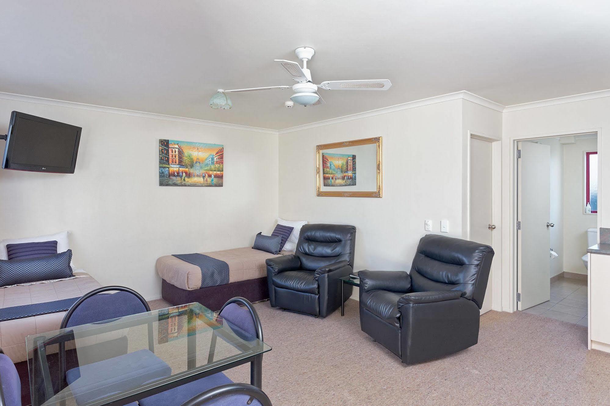 Bk'S Rotorua Motor Lodge ภายนอก รูปภาพ